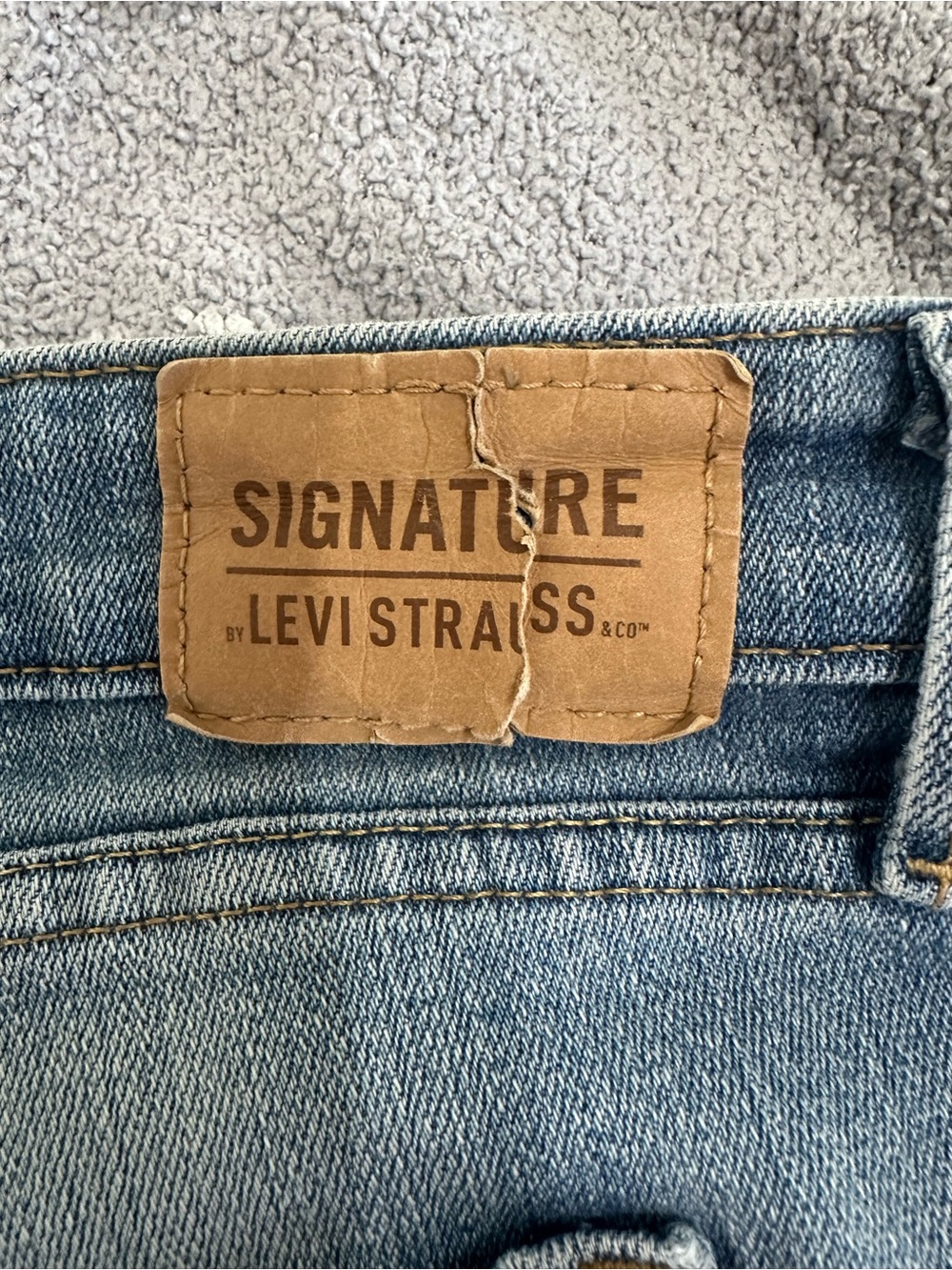 Levi’s Signature Mid Rise boot cut - Picture 6 of 7